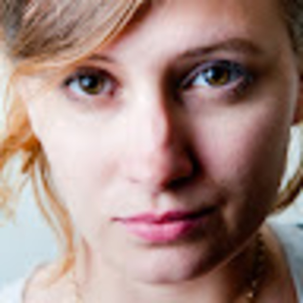 Meet your Posher, Fruzsina